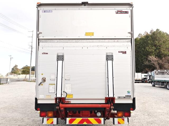 三菱ふそうファイターアルミウイング中型（4t）[写真02]