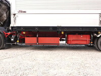 三菱ふそうファイターアルミウイング中型（4t）[写真21]