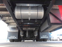 いすゞギガアルミウイング大型（10t）[写真14]