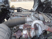 いすゞギガアルミウイング大型（10t）[写真19]