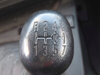 いすゞギガアルミウイング大型（10t）[写真28]