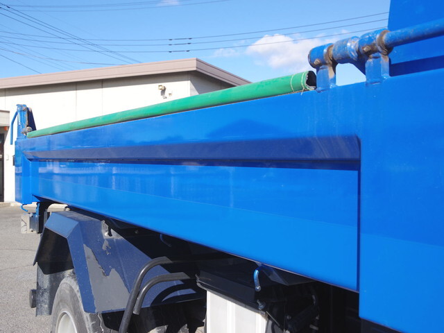 三菱ふそうファイターダンプ中型（4t）[写真15]