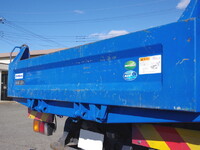 三菱ふそうファイターダンプ中型（4t）[写真17]