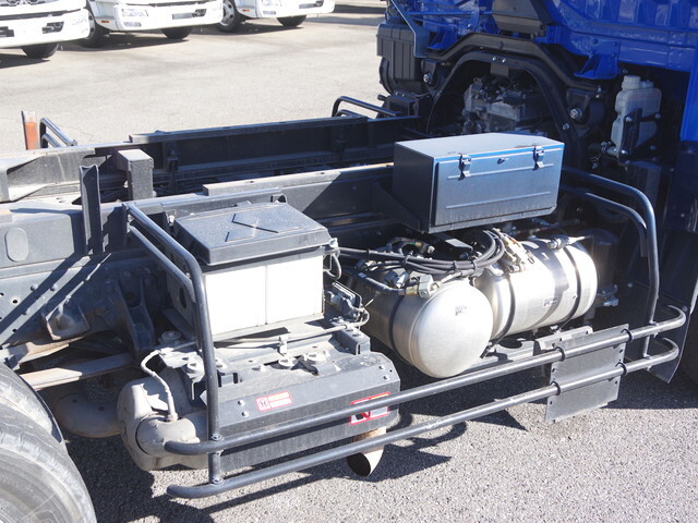 三菱ふそうファイターダンプ中型（4t）[写真18]