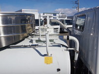 三菱ふそうキャンターバキュームカー小型（2t・3t）[写真13]