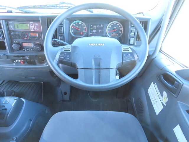 いすゞフォワード冷凍車（冷蔵車）増トン（6t・8t）[写真23]