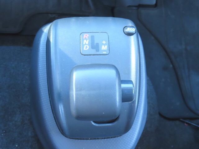 いすゞフォワード冷凍車（冷蔵車）増トン（6t・8t）[写真26]