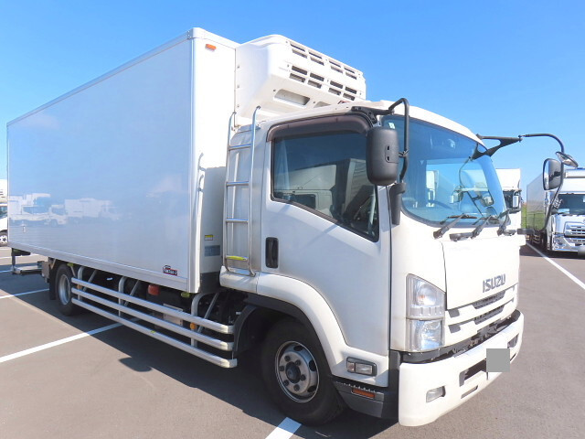 いすゞフォワード冷凍車（冷蔵車）増トン（6t・8t）[写真03]