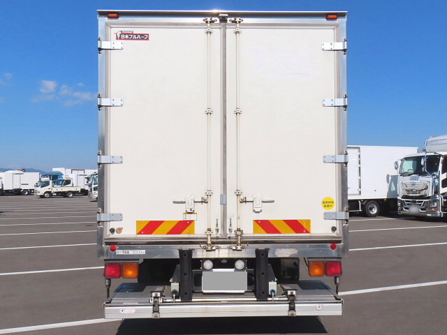 いすゞフォワード冷凍車（冷蔵車）増トン（6t・8t）[写真06]