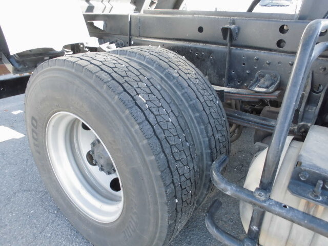 三菱ふそうファイターダンプ中型（4t）[写真10]