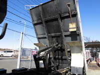 三菱ふそうファイターダンプ中型（4t）[写真07]