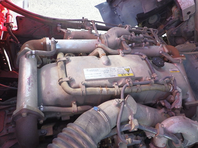 いすゞギガダンプ大型（10t）[写真32]