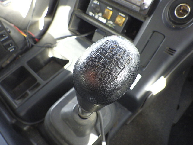 いすゞギガダンプ大型（10t）[写真24]