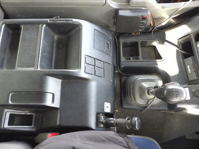 いすゞギガダンプ大型（10t）[写真34]