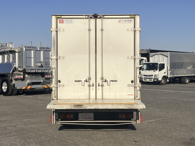 トヨタトヨエースパネルバン小型（2t・3t）[写真10]