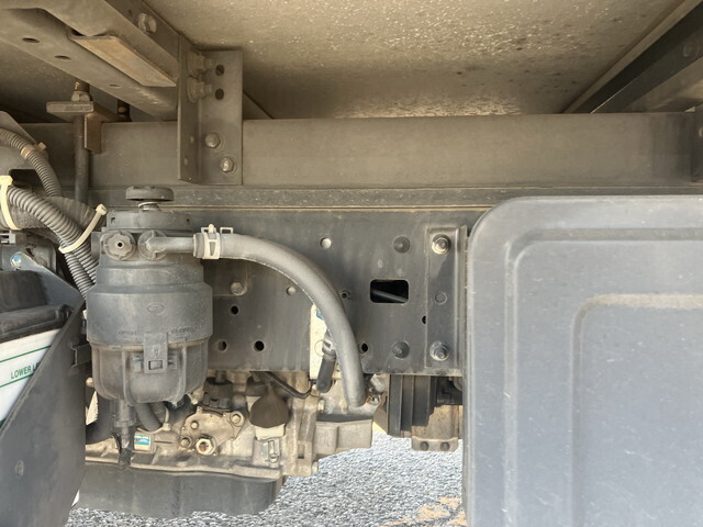 トヨタトヨエースパネルバン小型（2t・3t）[写真26]