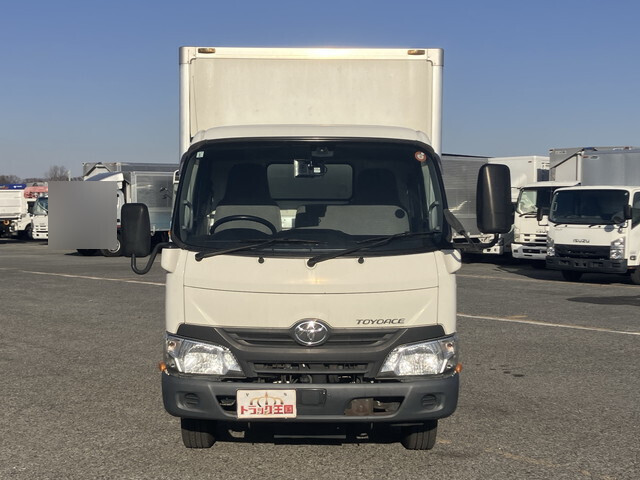 トヨタトヨエースパネルバン小型（2t・3t）[写真07]