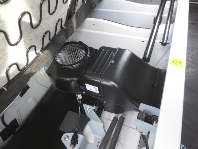 三菱ふそうキャンターダブルキャブ（Wキャブ）小型（2t・3t）[写真15]