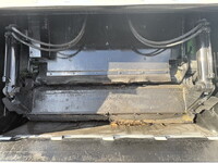 いすゞエルフパッカー車（塵芥車）小型（2t・3t）[写真11]