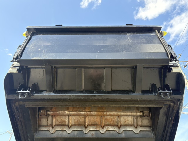 いすゞエルフパッカー車（塵芥車）小型（2t・3t）[写真14]