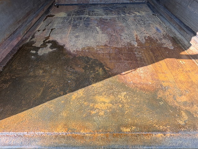 いすゞエルフパッカー車（塵芥車）小型（2t・3t）[写真17]