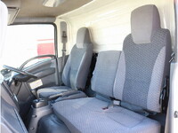 いすゞエルフ冷凍車（冷蔵車）小型（2t・3t）[写真36]