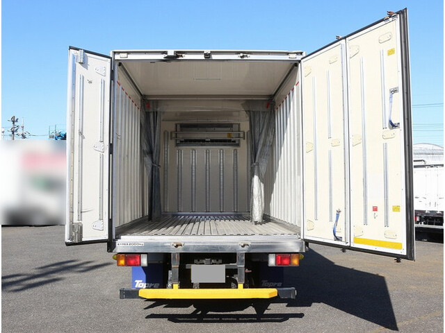 いすゞエルフ冷凍車（冷蔵車）小型（2t・3t）[写真08]