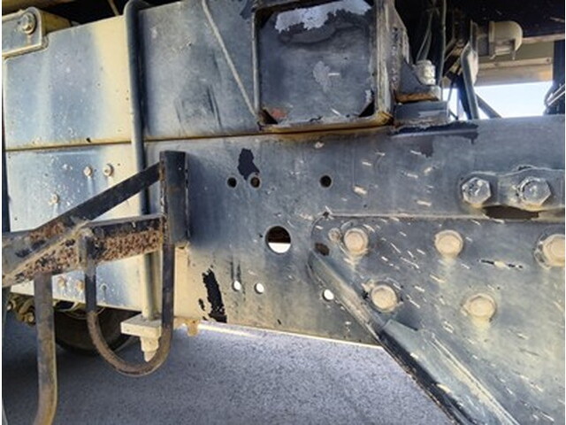 三菱ふそうスーパーグレート深ダンプ（土砂禁ダンプ）大型（10t）[写真12]