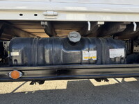 いすゞエルフ平ボディ小型（2t・3t）[写真19]