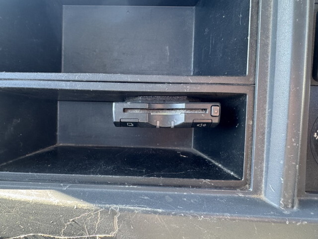 いすゞエルフ平ボディ小型（2t・3t）[写真26]