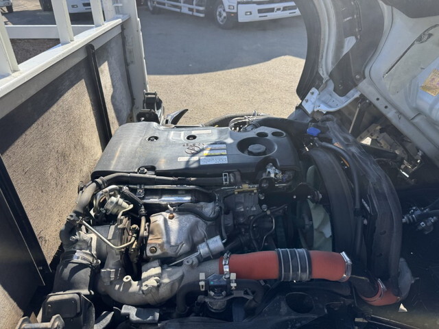 いすゞエルフ平ボディ小型（2t・3t）[写真31]