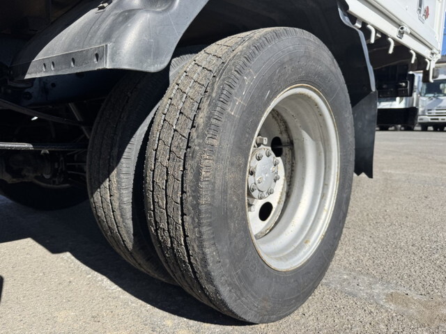 いすゞエルフ平ボディ小型（2t・3t）[写真35]