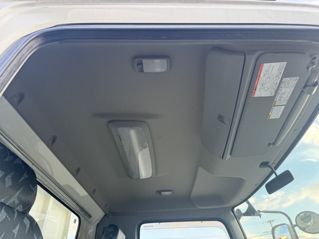 日野レンジャー三転ダンプ中型（4t）[写真11]