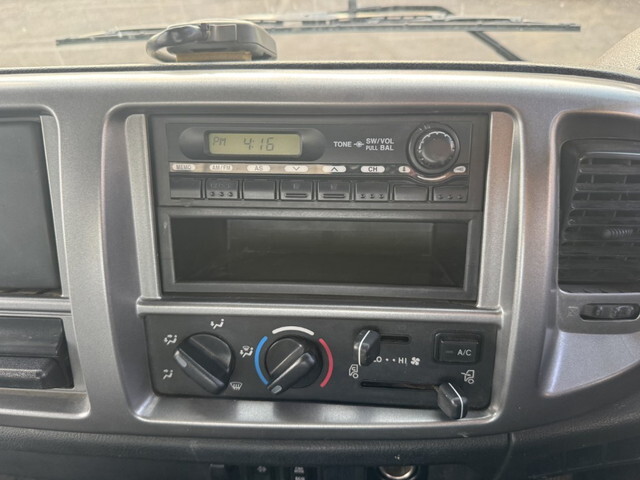 日野レンジャー三転ダンプ中型（4t）[写真13]