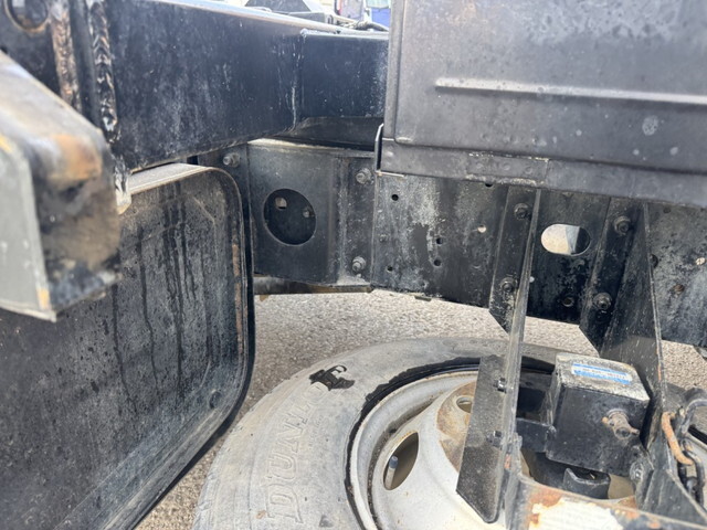 日野レンジャー三転ダンプ中型（4t）[写真28]