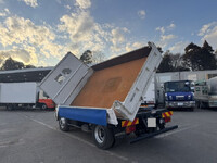 日野レンジャー三転ダンプ中型（4t）[写真08]