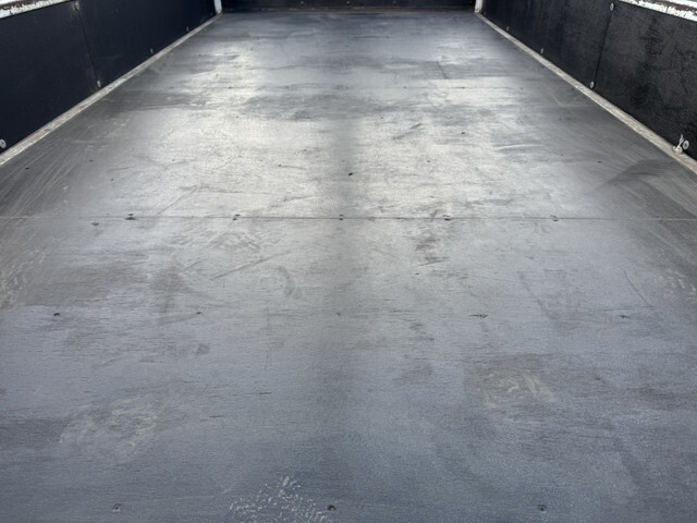 三菱ふそうキャンタークレーン4段小型（2t・3t）[写真14]