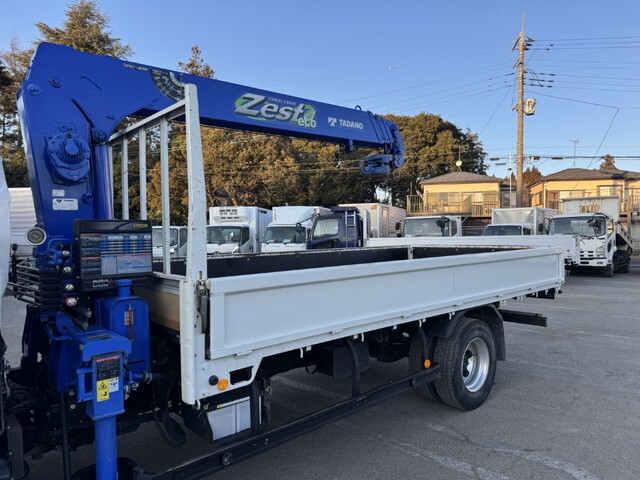 三菱ふそうキャンタークレーン4段小型（2t・3t）[写真05]