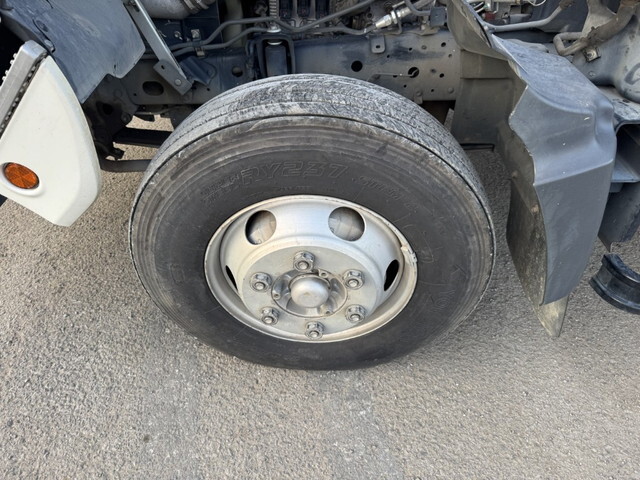 日野レンジャーアルミブロック中型（4t）[写真25]