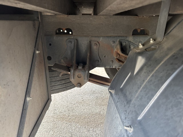 日野レンジャーアルミブロック中型（4t）[写真34]