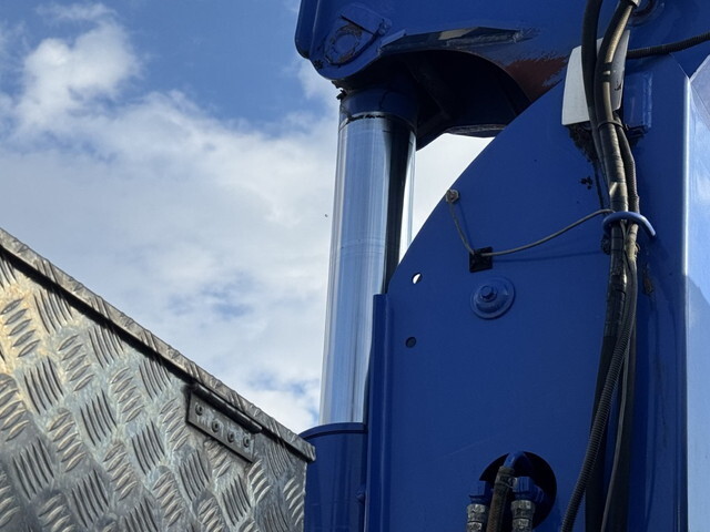 いすゞギガクレーン4段大型（10t）[写真15]