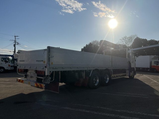 いすゞギガクレーン4段大型（10t）[写真02]