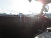 三菱ふそうファイターコンテナ専用車中型（4t）[写真17]