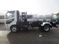 三菱ふそうファイターコンテナ専用車中型（4t）[写真09]