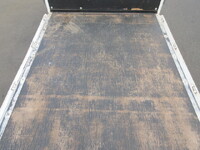 三菱ふそうキャンター平ボディ小型（2t・3t）[写真13]