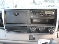 三菱ふそうキャンター平ボディ小型（2t・3t）[写真25]