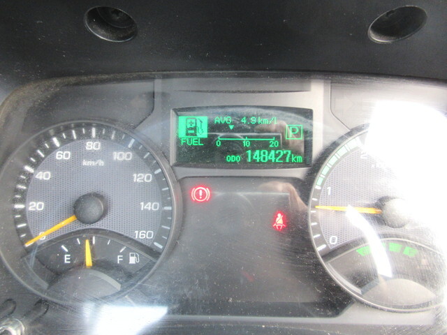 三菱ふそうキャンター平ボディ小型（2t・3t）[写真25]