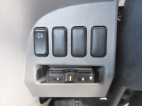 三菱ふそうキャンター平ボディ小型（2t・3t）[写真27]