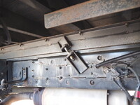 UDトラックスコンドルクレーン5段増トン（6t・8t）[写真21]