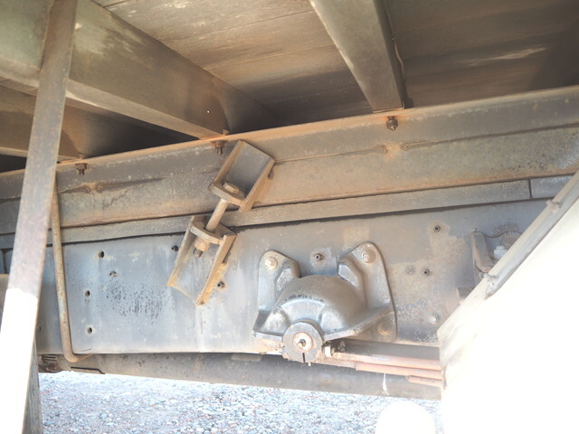 UDトラックスコンドルクレーン5段増トン（6t・8t）[写真28]